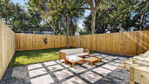 Houston 2-story, 3-bed 710 E 34th Street-idx