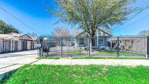 Houston 2-story, 3-bed 931 Bennington Street-idx