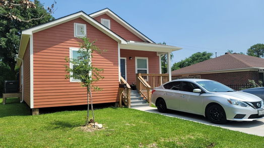 Houston null-story, 2-bed 303 Victoria Drive-idx