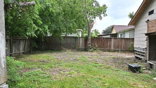 Houston 1-story, 2-bed 4109 Europa Street-idx