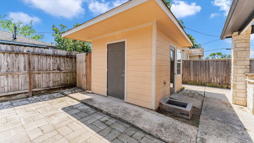 Houston 1-story, 3-bed 402 Garrotsville-idx