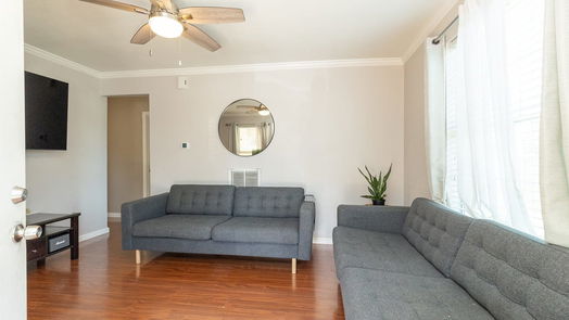Houston 1-story, 5-bed 531 Dogwood Street-idx