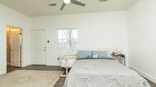 Houston 1-story, 5-bed 531 Dogwood Street-idx