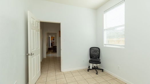 Houston 1-story, 5-bed 531 Dogwood Street-idx