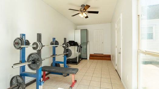 Houston 1-story, 5-bed 531 Dogwood Street-idx
