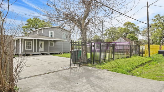 Houston 2-story, null-bed 726 Mcdaniel Street-idx