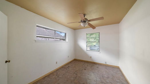 Houston null-story, 7-bed 1323, 1325, 1327 & 1329 E 32nd 1/2 Street-idx