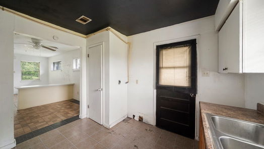 Houston null-story, 7-bed 1323, 1325, 1327 & 1329 E 32nd 1/2 Street-idx