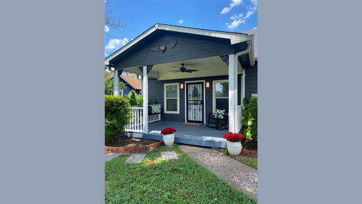 Houston 1-story, 3-bed 727 Post Street-idx