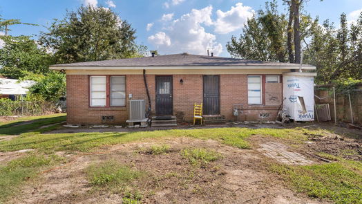 Houston 1-story, 3-bed 615 Eubanks Street-idx