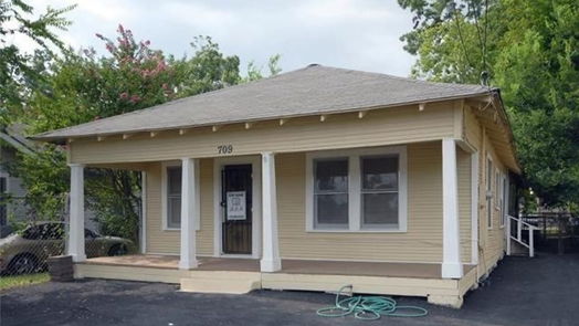 Houston null-story, 2-bed 709 N Loop-idx