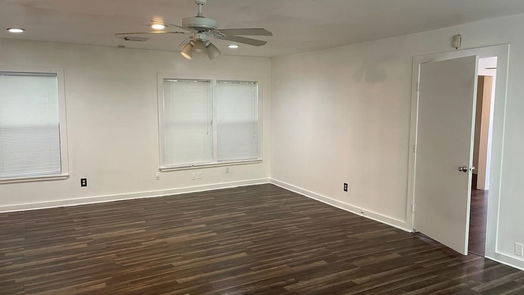 Houston 1-story, 2-bed 709 N Loop-idx