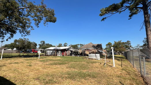 Houston null-story, 2-bed 128 Meadow Lea Drive-idx