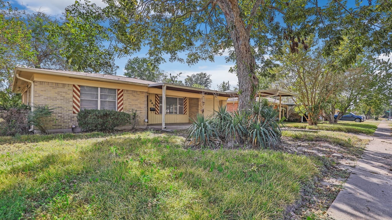 Houston null-story, 3-bed 346 E Delz Drive-idx