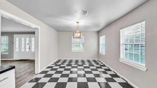 Houston 1-story, 3-bed 1749 Forest Hill Boulevard-idx