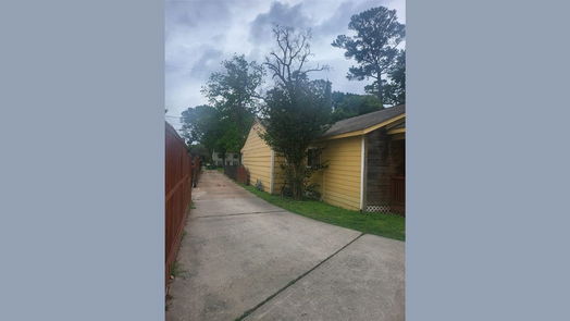 Houston 1-story, 2-bed 6680 Sylvan Road-idx