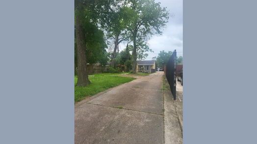 Houston 1-story, 2-bed 6680 Sylvan Road-idx