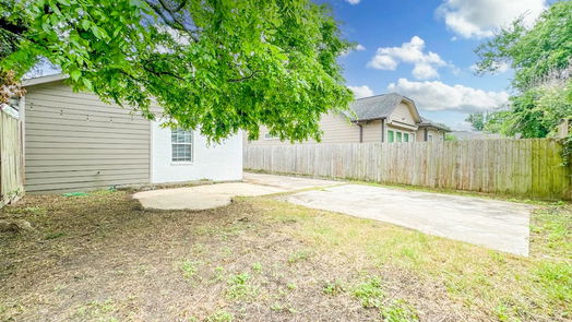 Houston 1-story, 3-bed 5110 Pease Street-idx