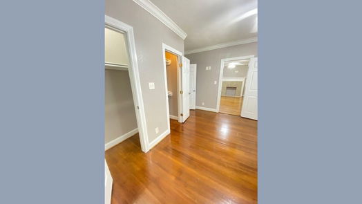 Houston 1-story, 4-bed 4208 Walker Street-idx