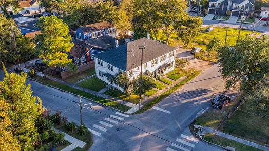 Houston 2-story, 1-bed 4202 Walker Street-idx