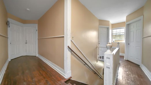 Houston 2-story, 1-bed 4202 Walker Street-idx