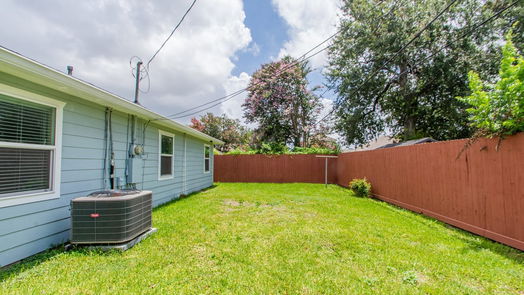 Houston 1-story, 3-bed 7606 Azalea Street-idx