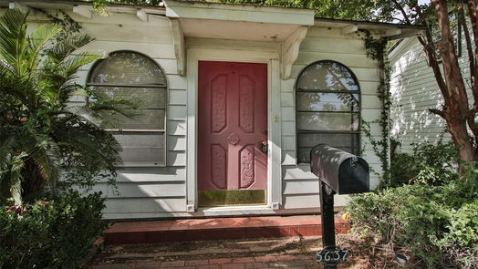 Houston 1-story, 3-bed 5637 Truett Street-idx