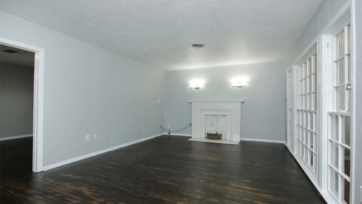 Houston 1-story, 3-bed 5637 Truett Street-idx