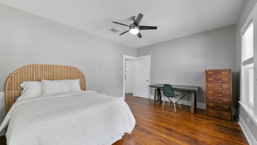 Houston 1-story, 3-bed 4117 Polk Street-idx