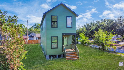 Houston 2-story, 3-bed 4541 Walker St-idx