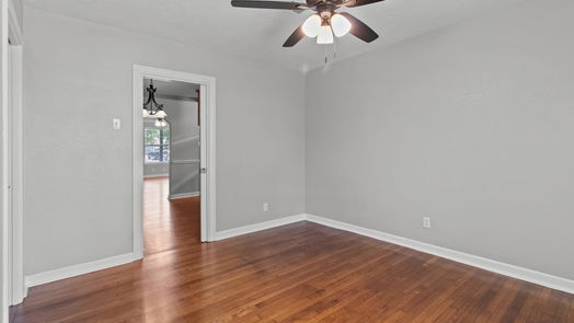 Houston 1-story, 5-bed 5641 Truett Street-idx