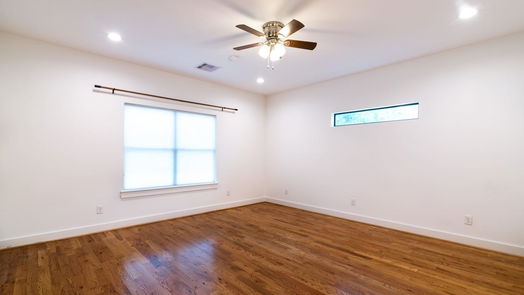 Houston 1-story, 3-bed 4734 Bell Street-idx