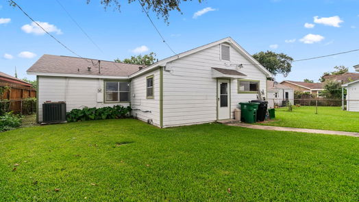 Houston 1-story, 3-bed 7610 Magnolia Street-idx