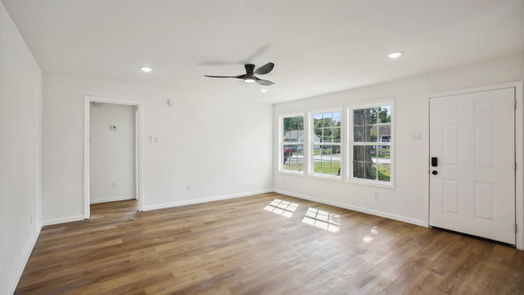 Houston null-story, 3-bed 2209 Collier-idx