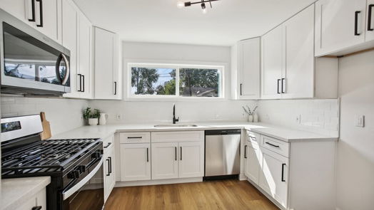Houston null-story, 3-bed 2209 Collier-idx