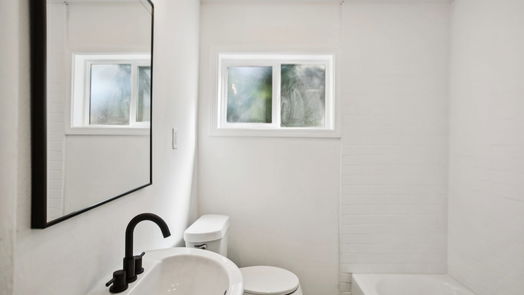 Houston null-story, 3-bed 2209 Collier-idx