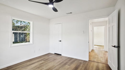 Houston null-story, 3-bed 2209 Collier-idx