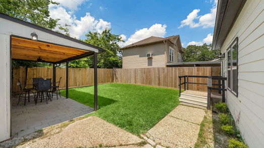 Houston 1-story, 3-bed 5110 Jefferson Street-idx