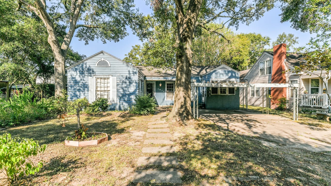 Houston 1-story, 3-bed 1914 Forest Hill Boulevard-idx