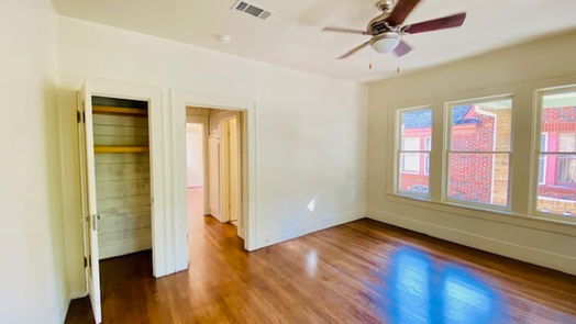 Houston 1-story, 3-bed 4425 Leeland Street-idx