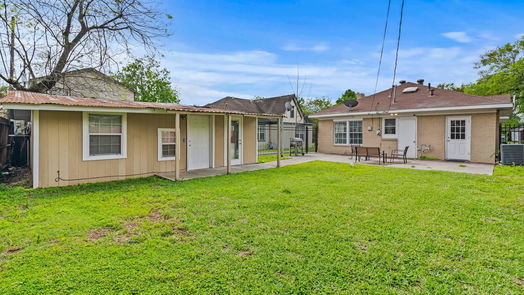 Houston 1-story, 2-bed 5217 Claremont Street-idx