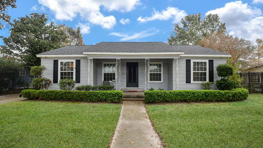 Houston 1-story, 2-bed 6421 Country Club Drive-idx