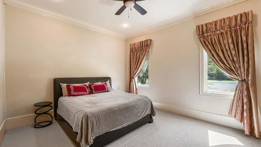 Bunker Hill Village 3-story, 6-bed 11714 Memorial Drive-idx