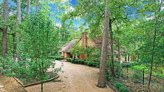 Bunker Hill Village 1-story, 3-bed 1 Leisure Lane-idx