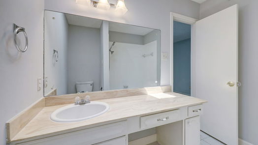 Houston 2-story, 2-bed 374 N Post Oak Lane 374-idx