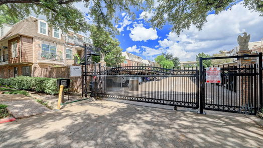 Houston 2-story, 2-bed 374 N Post Oak Lane 374-idx