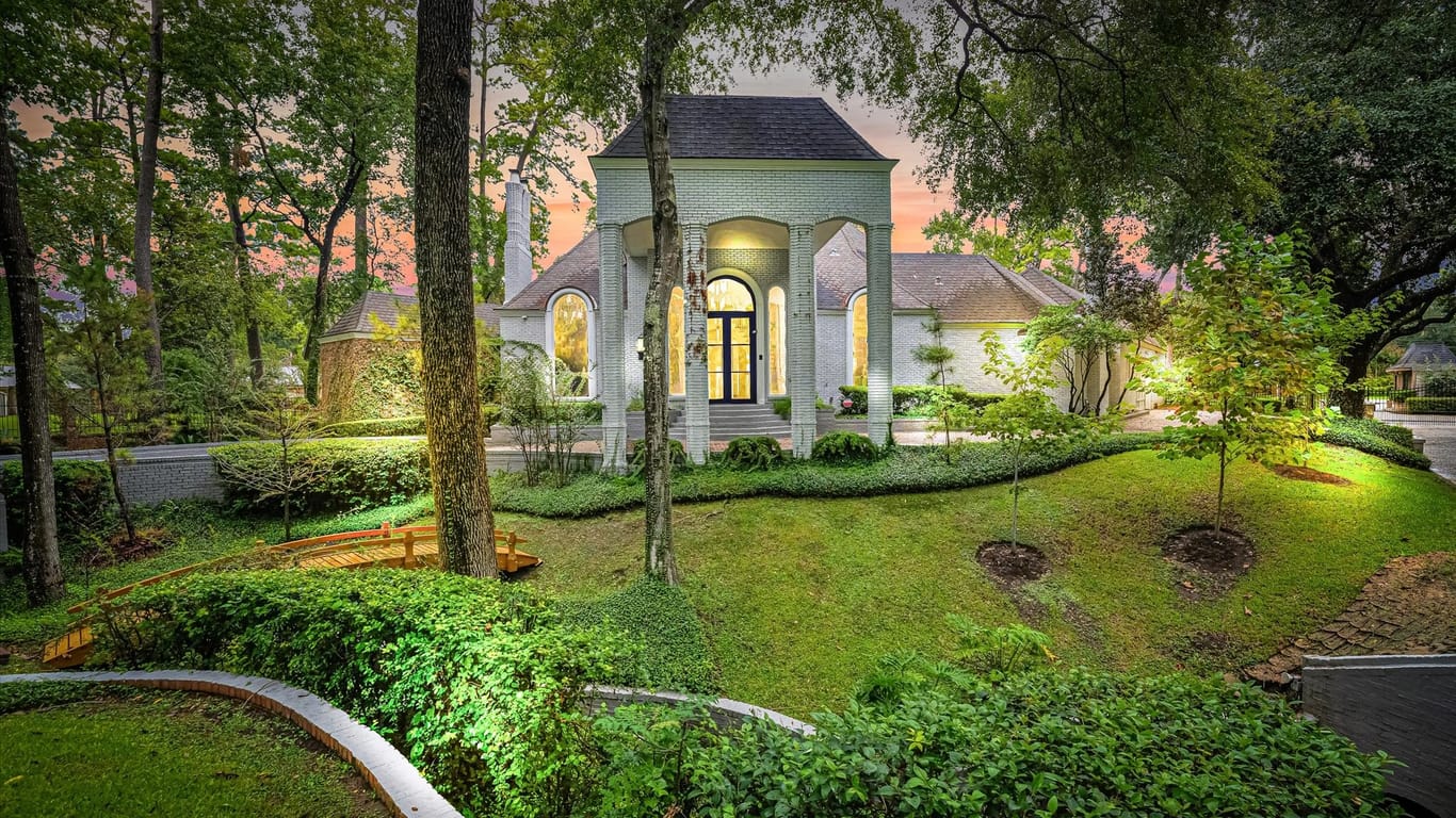 Houston 2-story, 5-bed 1 Saddlewood Estates Drive-idx