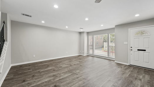 Houston 2-story, 3-bed 390 N Post Oak Lane-idx