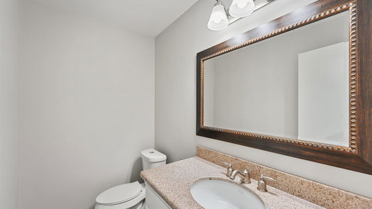 Houston 2-story, 3-bed 390 N Post Oak Lane-idx