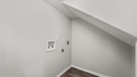 Houston 2-story, 3-bed 390 N Post Oak Lane-idx